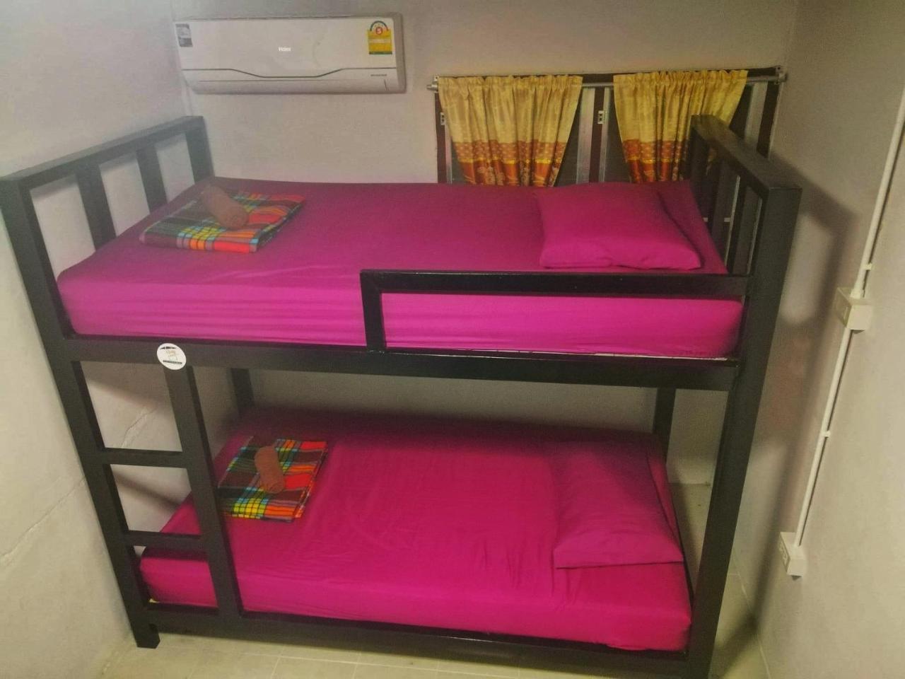 Cody Guesthouse Chiang Mai Dış mekan fotoğraf